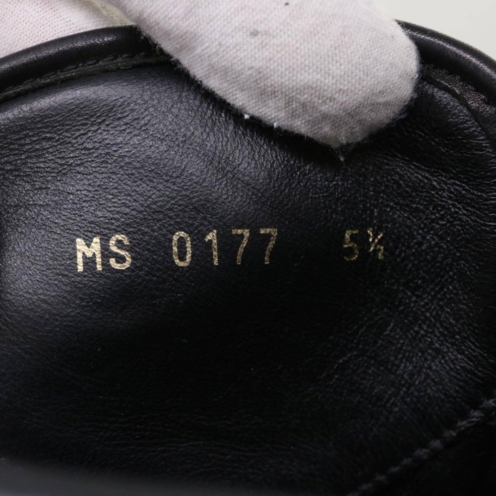 LOUIS VUITTON High Top Sneakers Exotic Leather - Picture 9 of 15